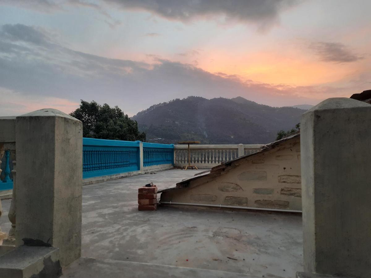 Mukteshwar Grand Retreat Exterior photo